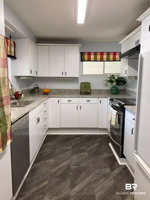 413 Mcqueen Ave, Mobile, AL 36609 photo 7