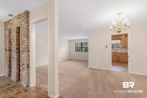 5420 Spring Dr, Mobile, AL 36693 photo 8
