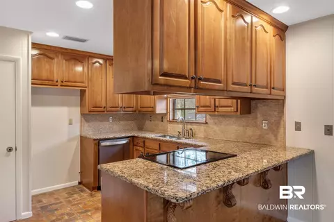 5420 Spring Dr, Mobile, AL 36693 photo 13