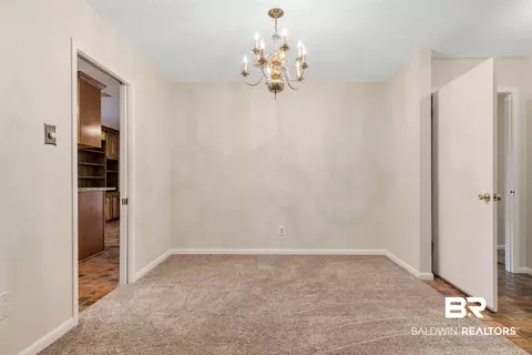 5420 Spring Dr, Mobile, AL 36693 photo 10