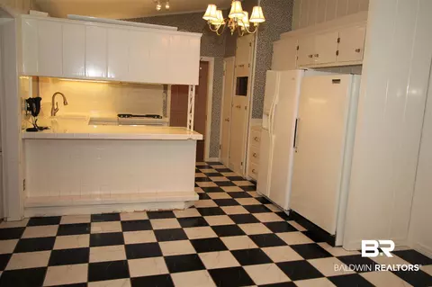 4100 Woodhill Dr, Mobile, AL 36608 photo 7
