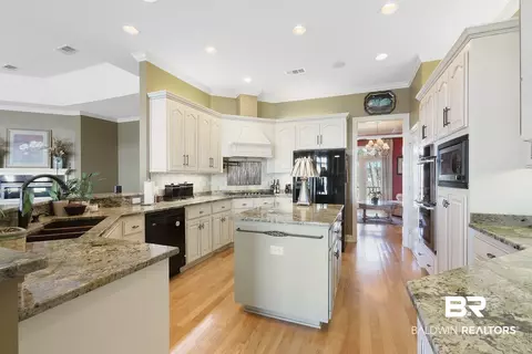 8241 Bay Harbor Rd, Elberta, AL 36530 photo 11