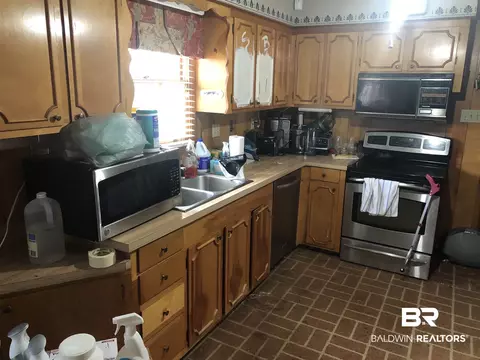 1109 W Chalet Dr, Mobile, AL 36608 photo 4