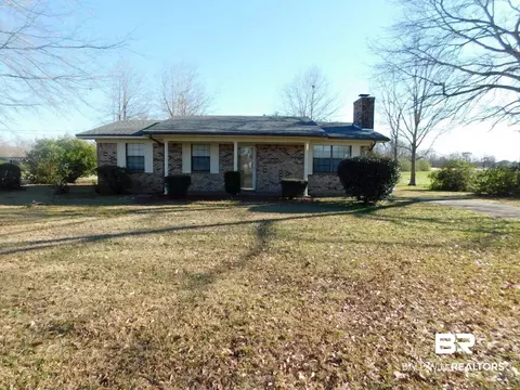 706 E Sunset Dr, Atmore, AL 36502 photo 1