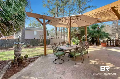 150 Windsor Dr, Daphne, AL 36526 photo 4