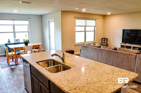 8347 Harmon St, Daphne, AL 36526 photo 4