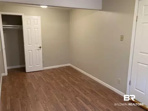 309 E Border Dr, Mobile, AL 36608 photo 9