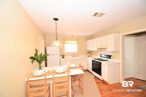 309 E Border Dr, Mobile, AL 36608 photo 4