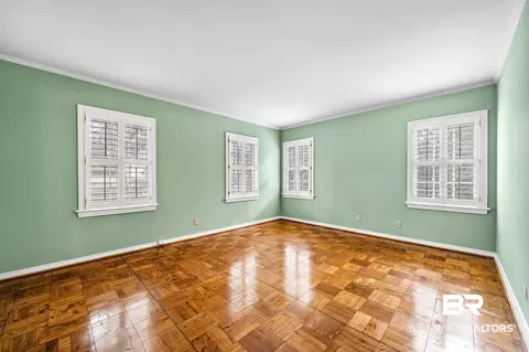 420 E Byron Ave, Mobile, AL 36609 photo 12