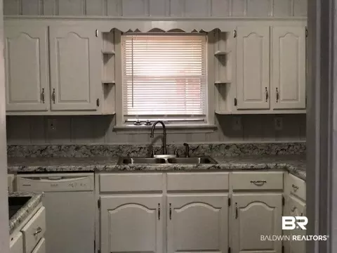 4125 Libby Dr, Mobile, AL 36693 photo 3