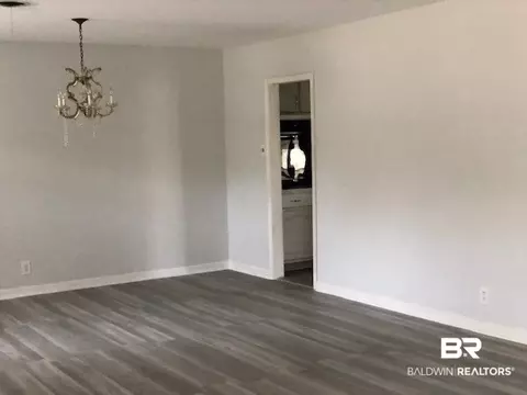 4125 Libby Dr, Mobile, AL 36693 photo 2