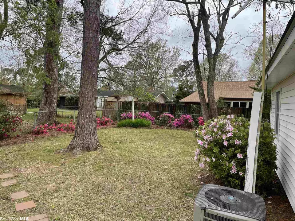  954 Diehl Ave, Fairhope, AL 36532 photo 13