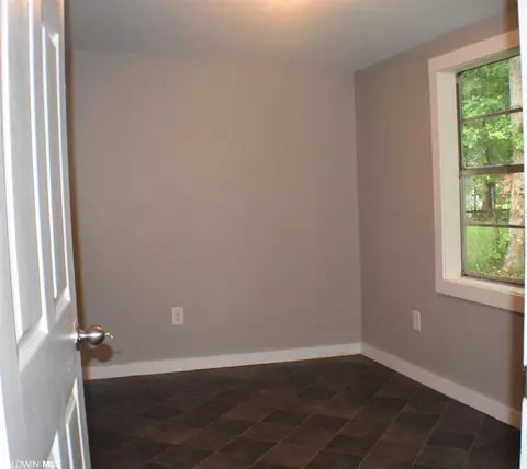 1518 Devonshire Dr, Mobile, AL 36605 photo 13