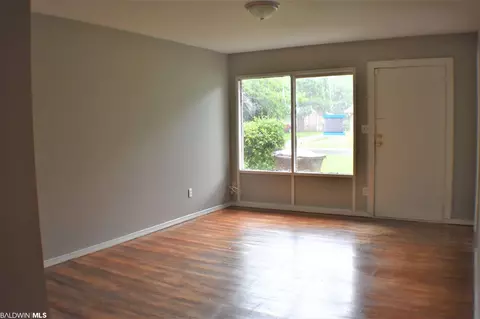 1518 Devonshire Dr, Mobile, AL 36605 photo 3
