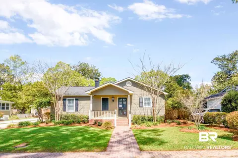 8 S Hathaway Rd, Mobile, AL 36608 photo 2