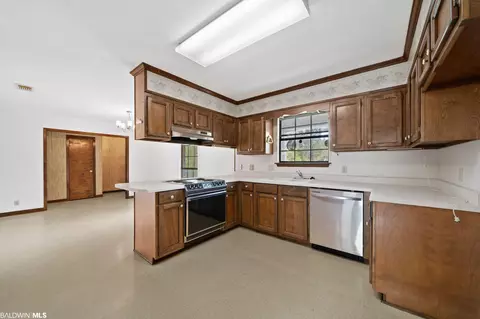 131 Lakeview Loop, Daphne, AL 36526 photo 9