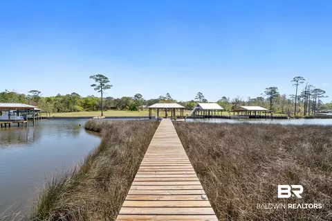 9380 Neumann Dr, Elberta, AL 36530 photo 4