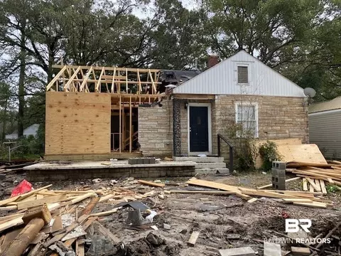 153 E Collins St, Mobile, AL 36606 photo 1