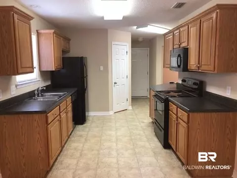 1786 Kendall Ct, Mobile, AL 36695 photo 4
