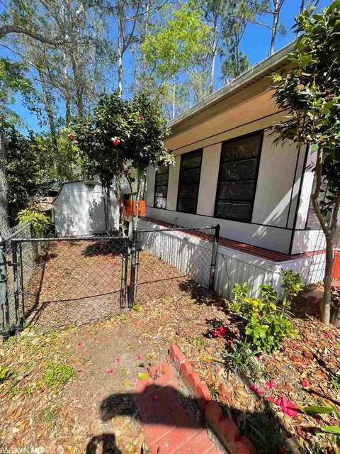 445 Elberta Loop, Lillian, AL 36549 photo 2