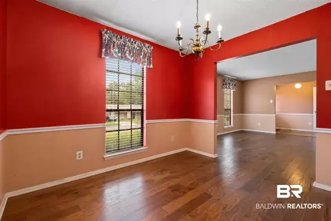 5233 Wilhelm Dr, Mobile, AL 36618 photo 11