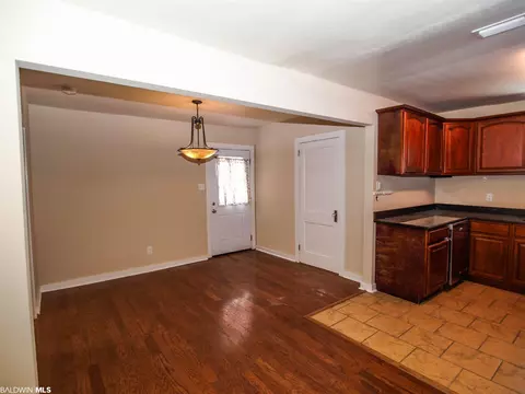 18 Kirby St, Mobile, AL 36607 photo 12
