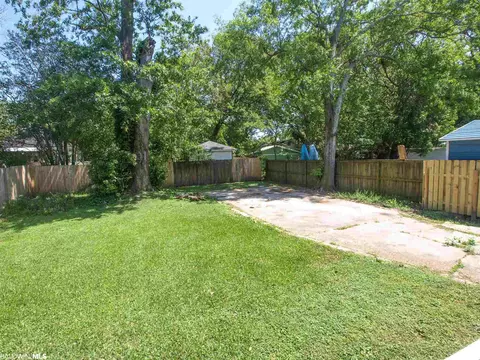 18 Kirby St, Mobile, AL 36607 photo 15