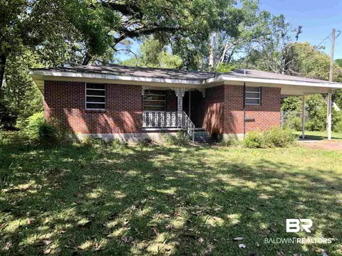 3804 Shelley Dr, Mobile, AL 36693 photo 2
