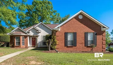 10186 Summerlake Dr, Mobile, AL 36608 photo 1