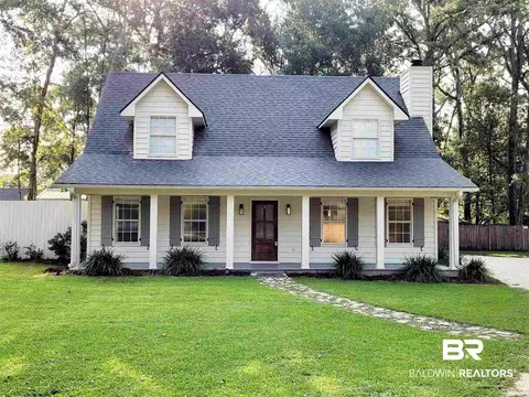 433 S Section St, Fairhope, AL 36532 photo 1