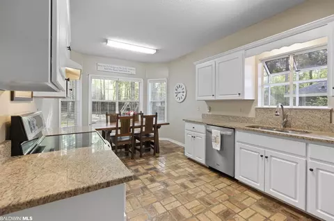 211 Montclair Loop, Daphne, AL 36526 photo 7