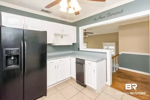 62 Sherwood Dr, Mobile, AL 36606 photo 11