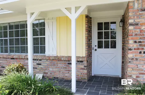 4704 Sherry Ct, Mobile, AL 36693 photo 2