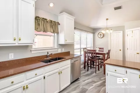 7590 Cumberland Ct, Mobile, AL 36695 photo 8