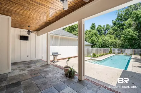 910 Main St, Daphne, AL 36526 photo 28