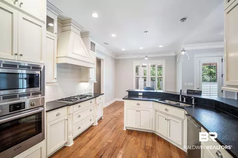 910 Main St, Daphne, AL 36526 photo 11