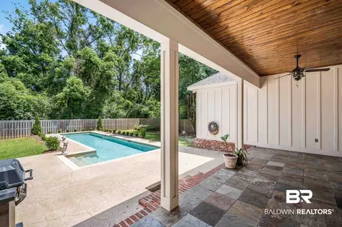 910 Main St, Daphne, AL 36526 photo 29