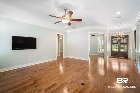 910 Main St, Daphne, AL 36526 photo 8