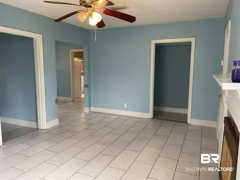 505 E Myrtle Ave, Foley, AL 36535 photo 11