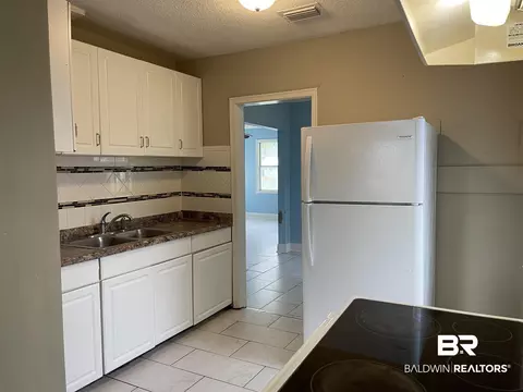 505 E Myrtle Ave, Foley, AL 36535 photo 14