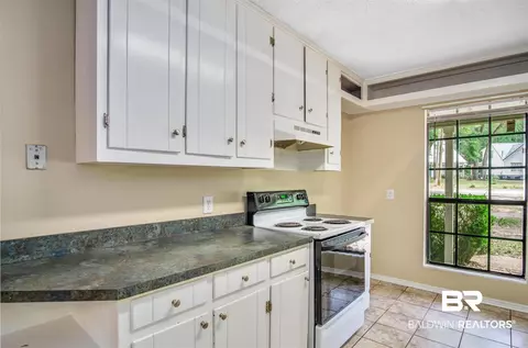 146 Montclair Loop, Daphne, AL 36526 photo 9