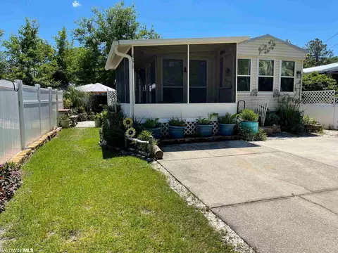 498 Elberta Loop, Lillian, AL 36549 photo 1