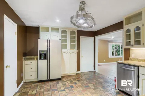 109 Lakeview Loop, Daphne, AL 36526 photo 7