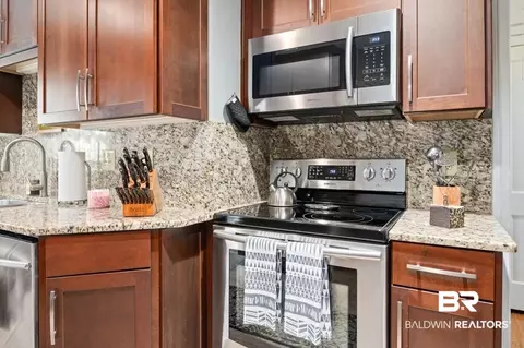 412 E Byron Ave, Mobile, AL 36609 photo 12