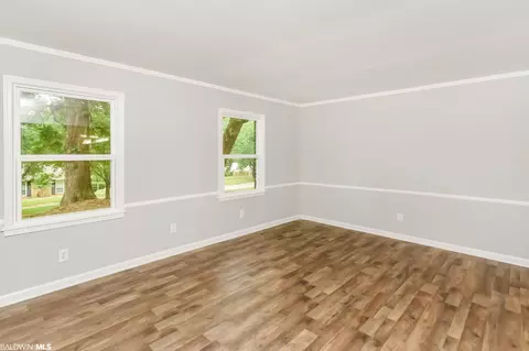 2301 E Highpoint Dr, Mobile, AL 36693 photo 3