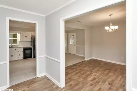 2301 E Highpoint Dr, Mobile, AL 36693 photo 10