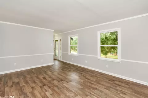 2301 E Highpoint Dr, Mobile, AL 36693 photo 5