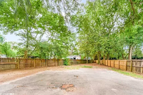 2301 E Highpoint Dr, Mobile, AL 36693 photo 25