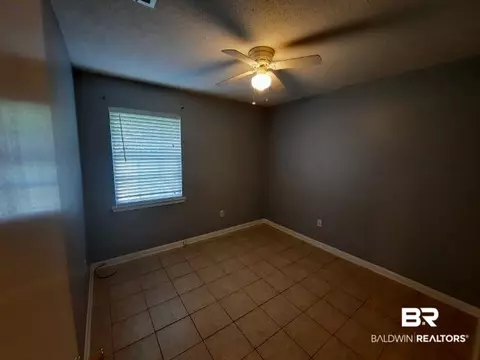 1808 E Candlestick Ct, Foley, AL 36535 photo 9