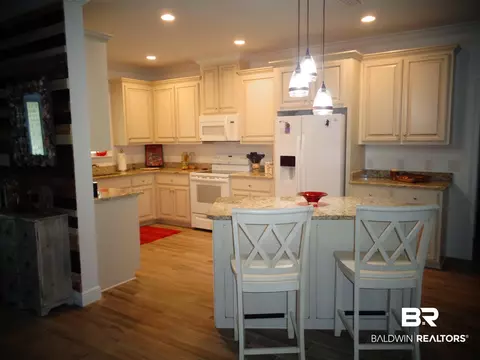 9250 Bay Point Dr, Elberta, AL 36530 photo 11
